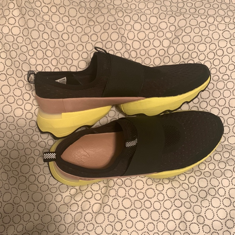 Sorel Kinetic Impact Strap Sneakers